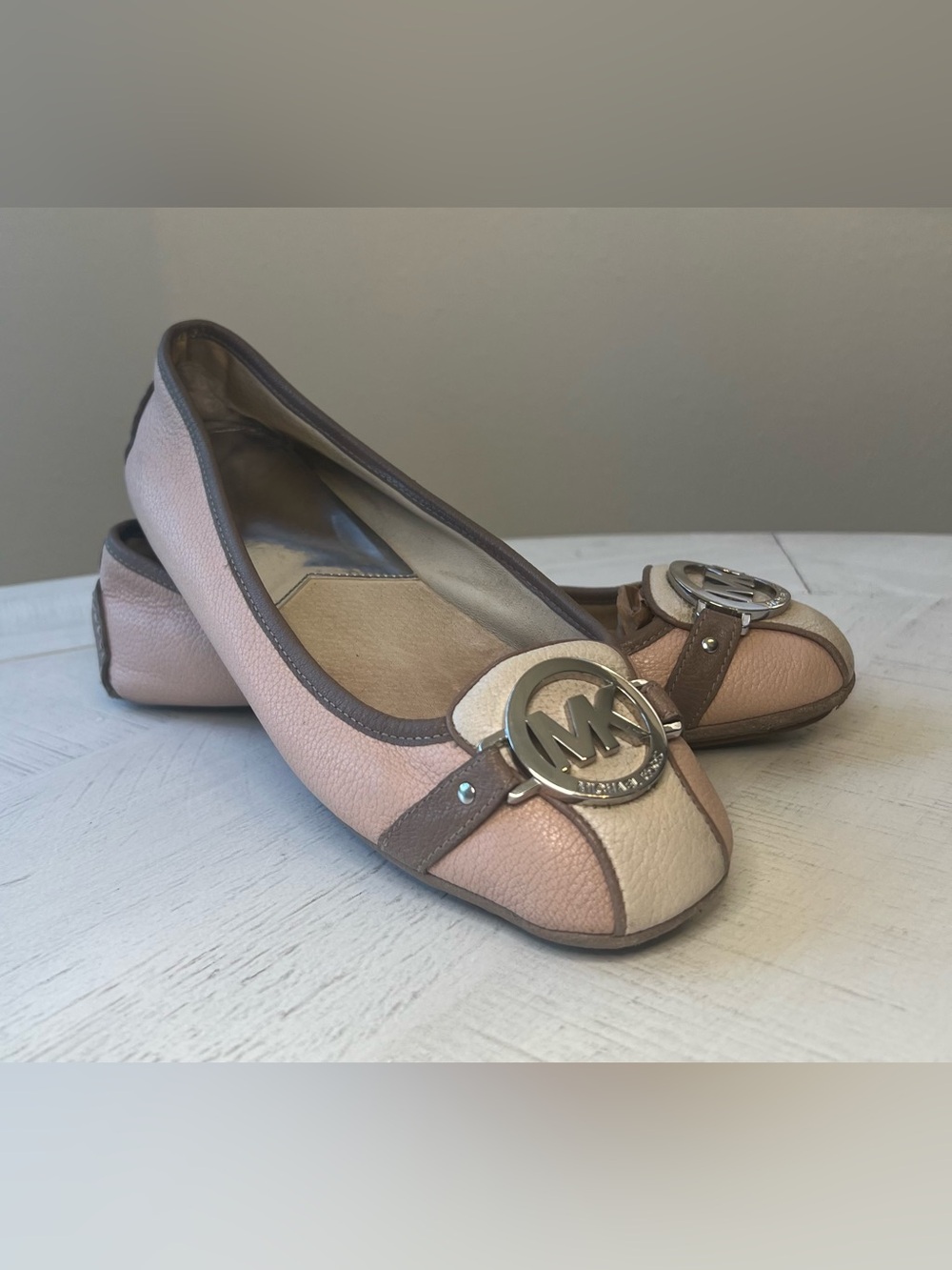 Michael Kors Two-Tone Pink and Beige Leather Logo Ballet Flats